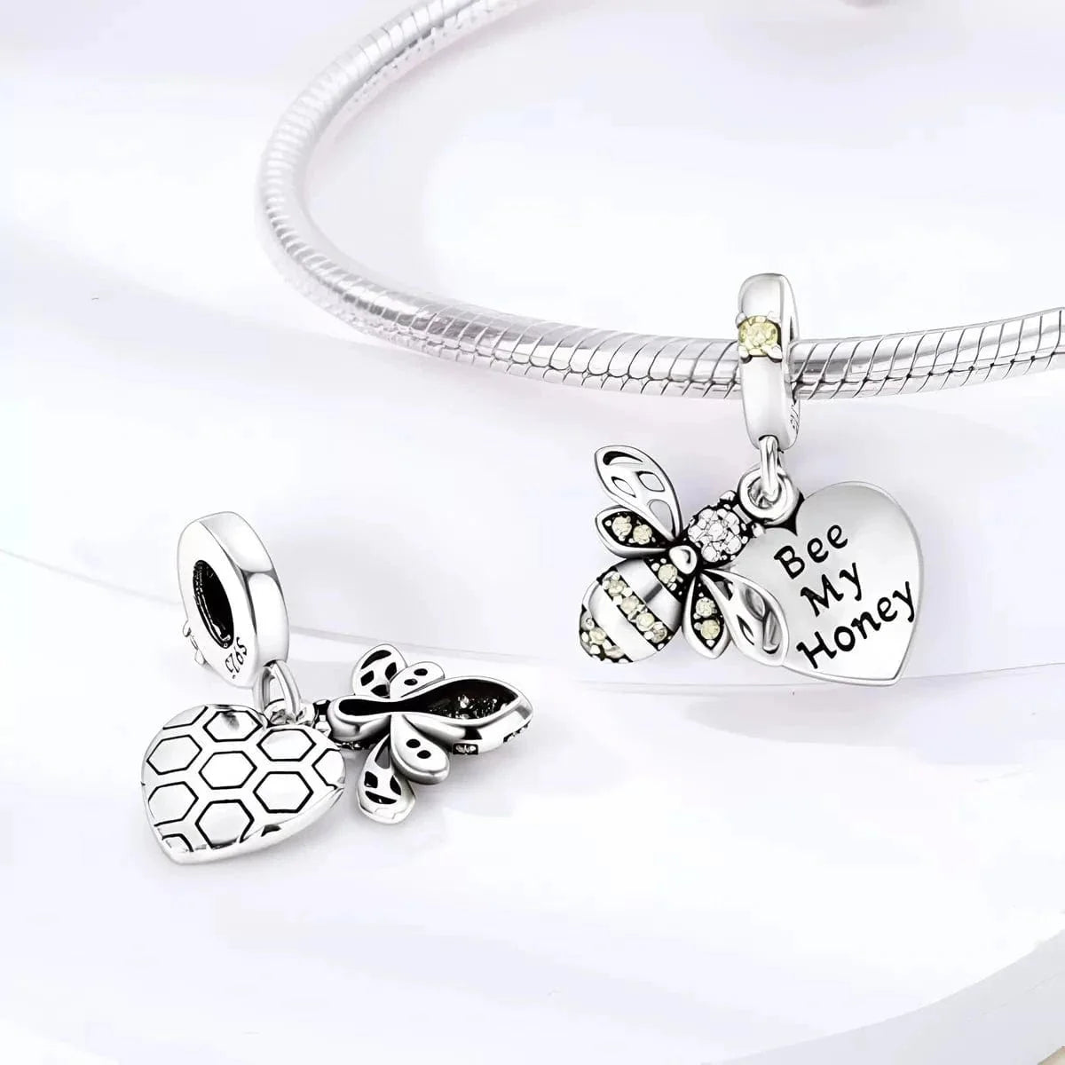 Liora Atelier Bee My Honey Charm