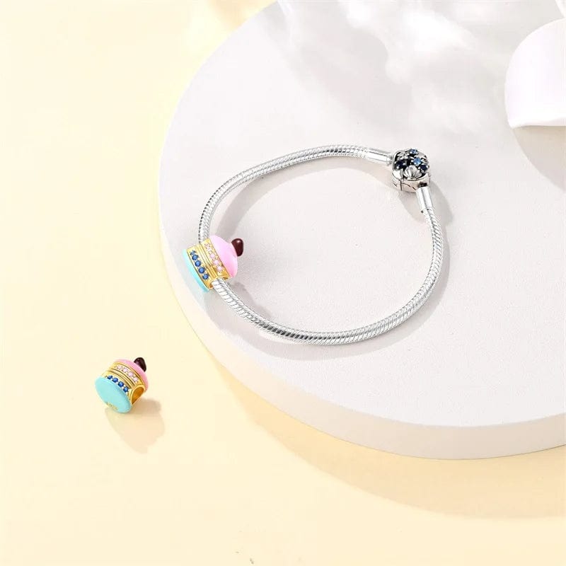 Liora Atelier Cake Charm