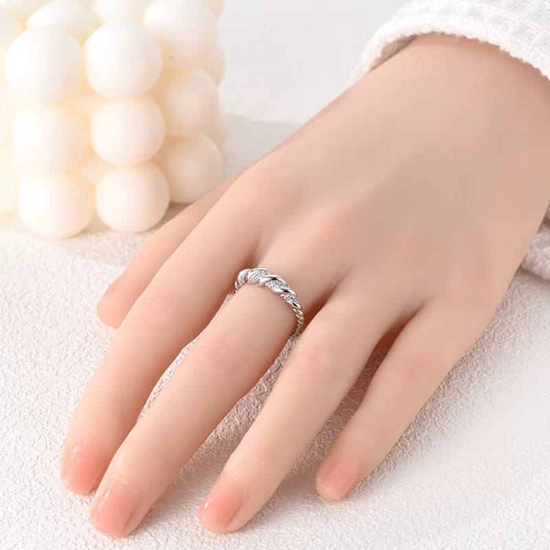 Liora Atelier Elegant Twisted Rope 925 Sterling Silver Ring