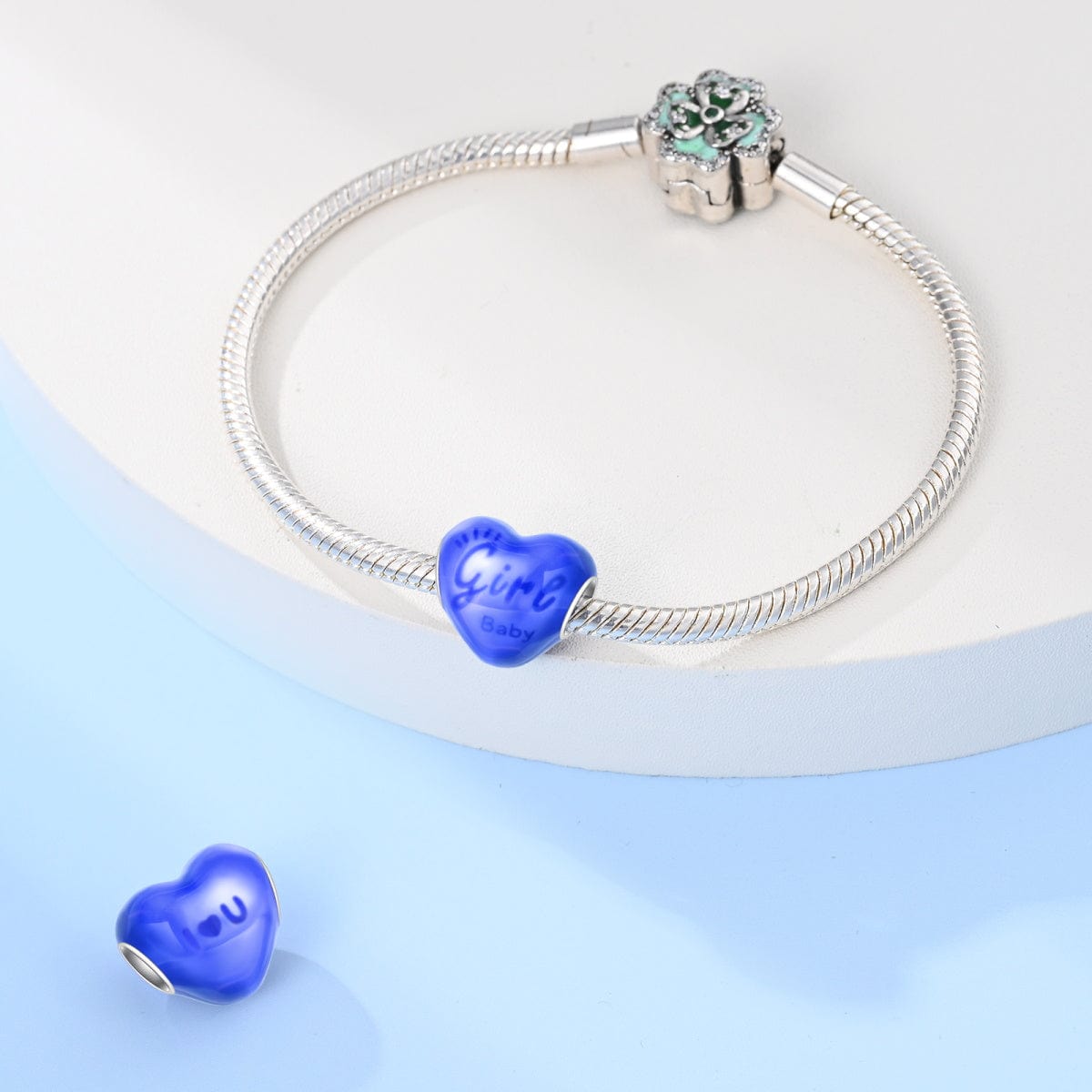 Liora Atelier Color - changing Gender Reveal Girl Charm