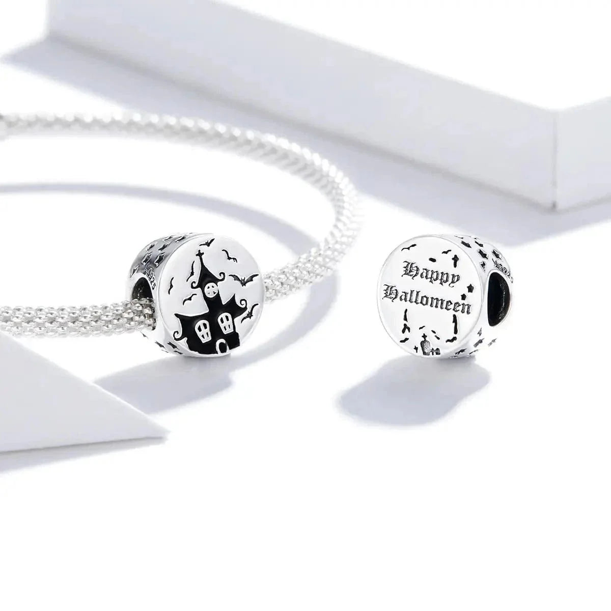 Liora Atelier Halloween Ghost Castle Charm
