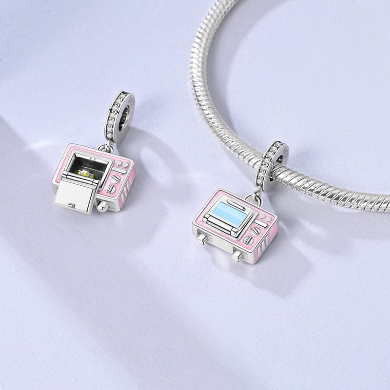 Liora Atelier Kitchen Pink Oven Charm
