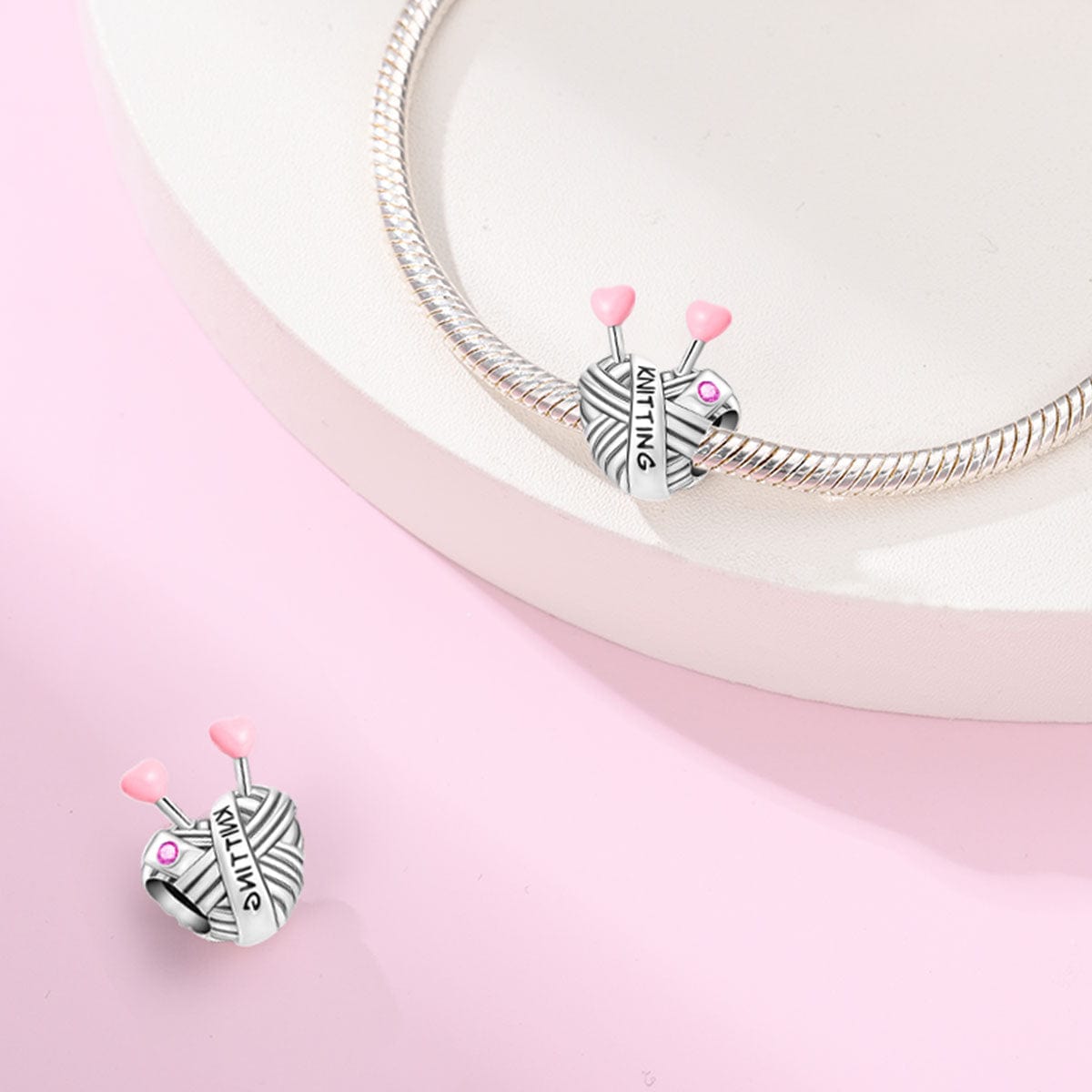 Liora Atelier Knitting Yarn with Heart Needles Charm