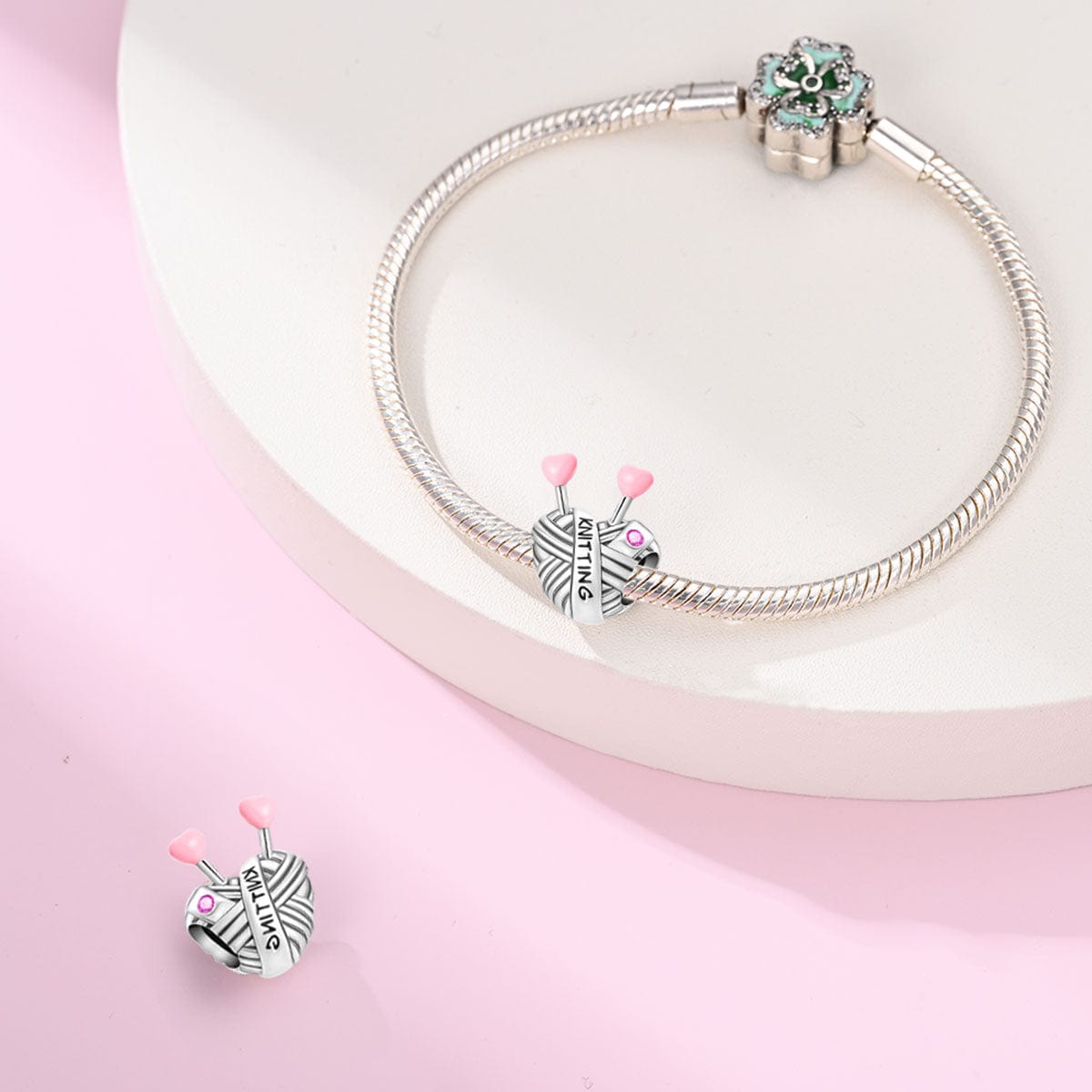 Liora Atelier Knitting Yarn with Heart Needles Charm