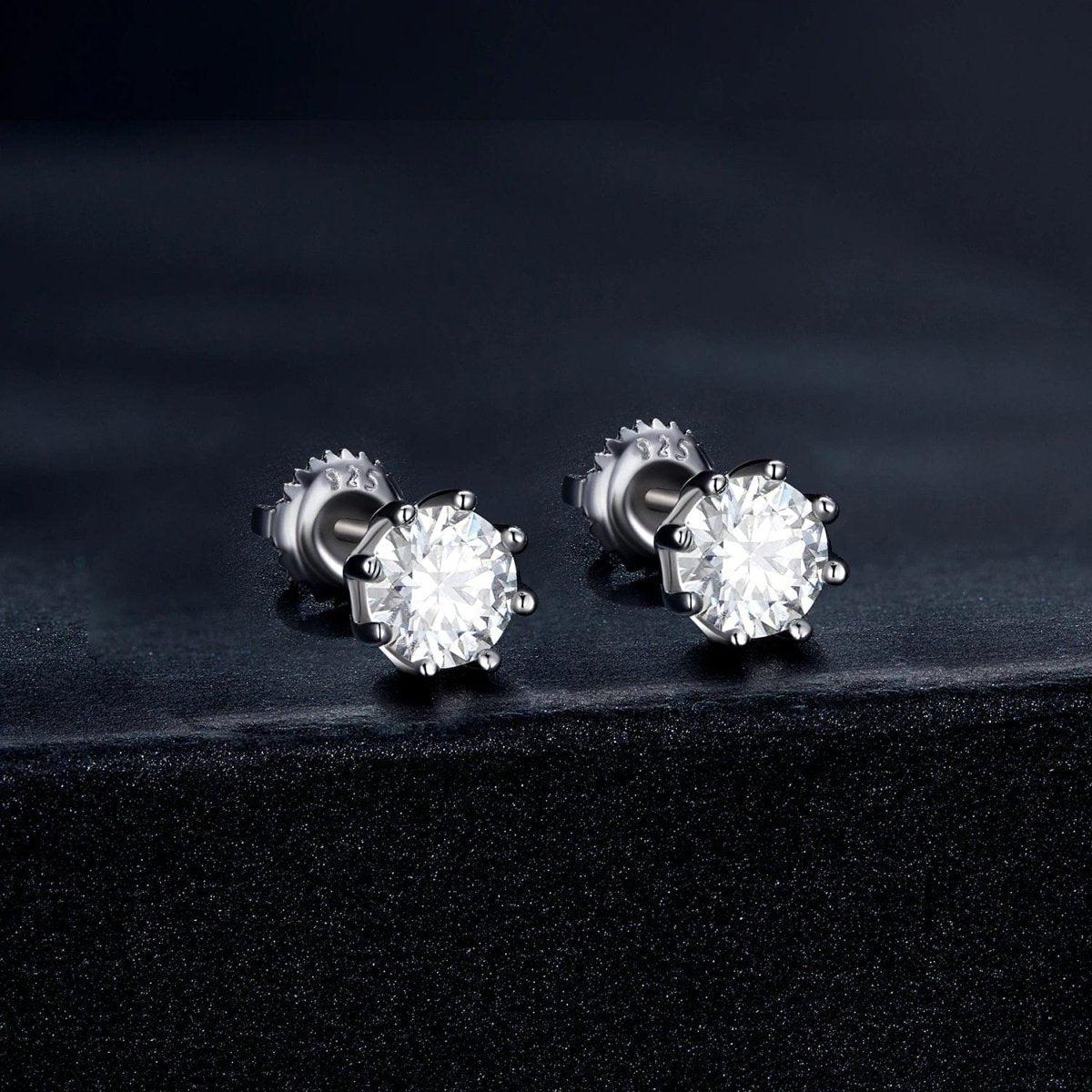 Liora Atelier Pangama Classic Moissanite Stud Earrings