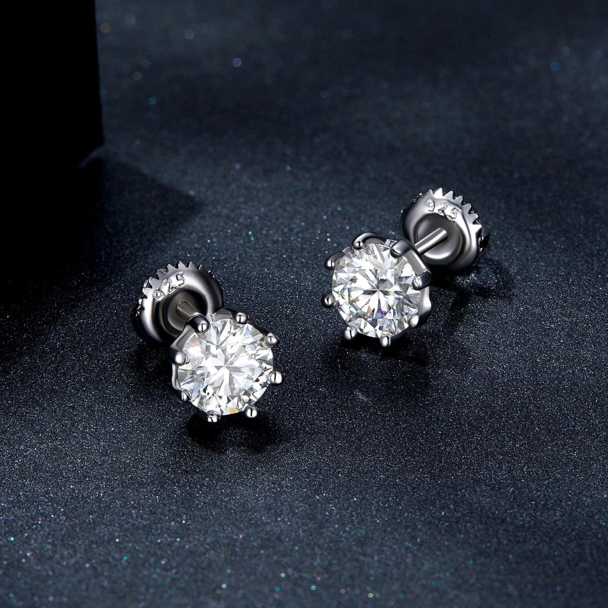 Liora Atelier Pangama Classic Moissanite Stud Earrings