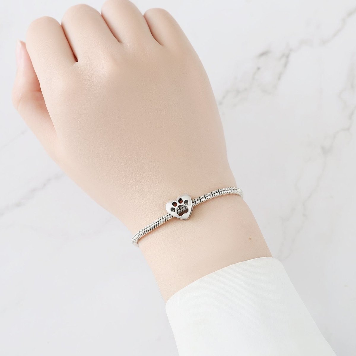 Liora Atelier Openwork Paw Print Charm
