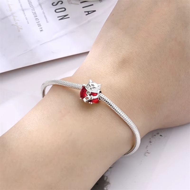 Liora Atelier Red Maneki Neko Charm