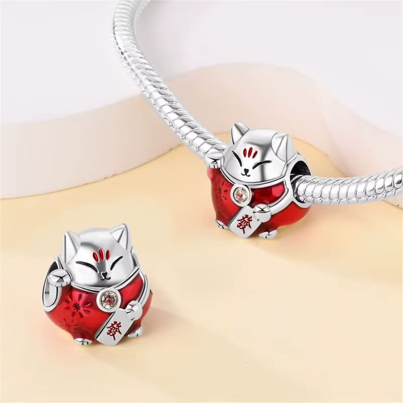 Liora Atelier Red Maneki Neko Charm