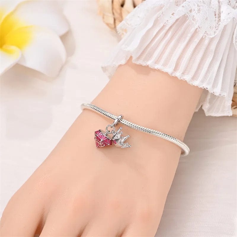 Liora Atelier Royal Baby Diamond Crown Charm
