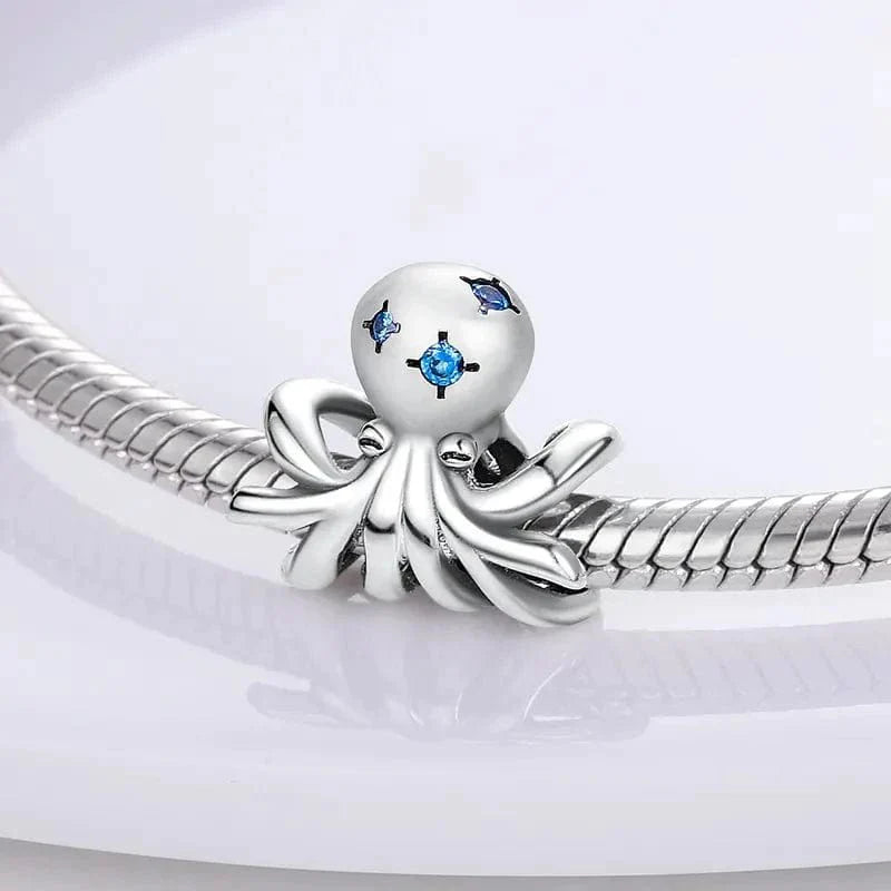 Liora Atelier Smilling Octopus Charm