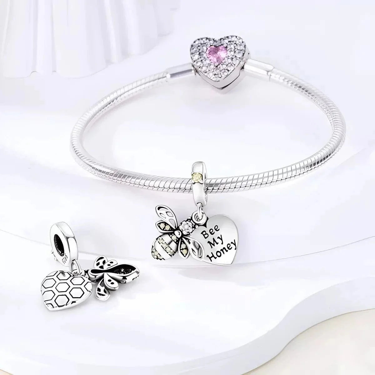 Liora Atelier Bee My Honey Charm