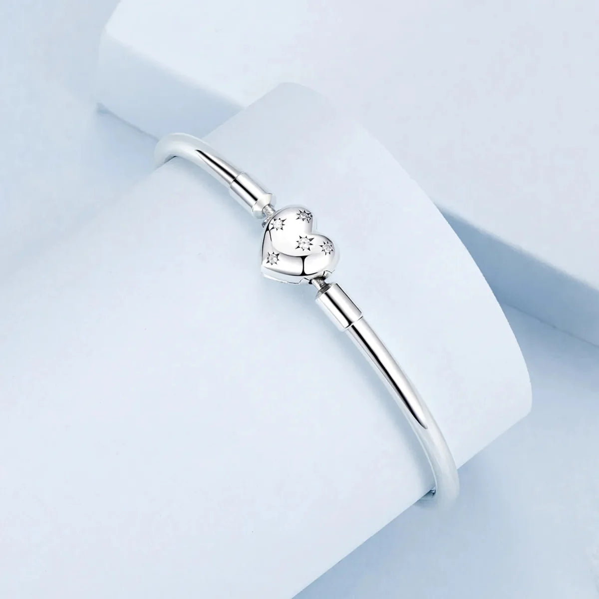Liora Atelier Celestial Heart Starry Clasp Bangle