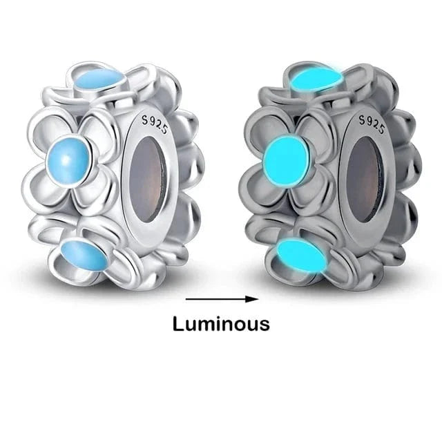 Liora Atelier Glow in the Dark Luminous Spacer Daisies Charm
