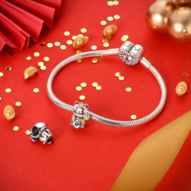 Liora Atelier Lucky Maneki - Neko Charm