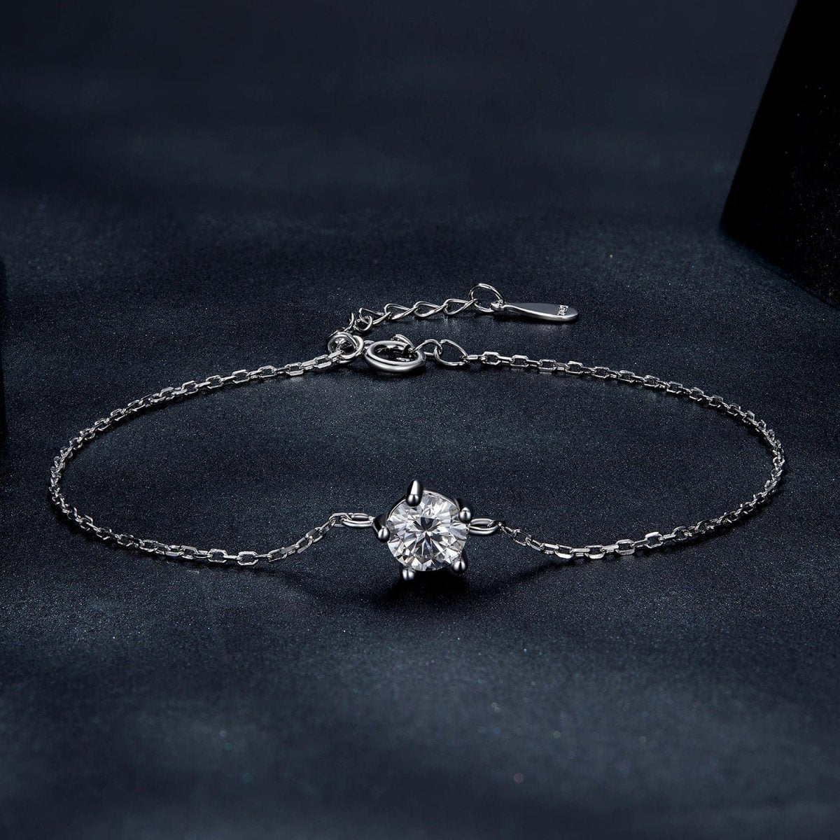 Liora Atelier Pangama Solitaire Sterling Silver Moissanite Bracelet