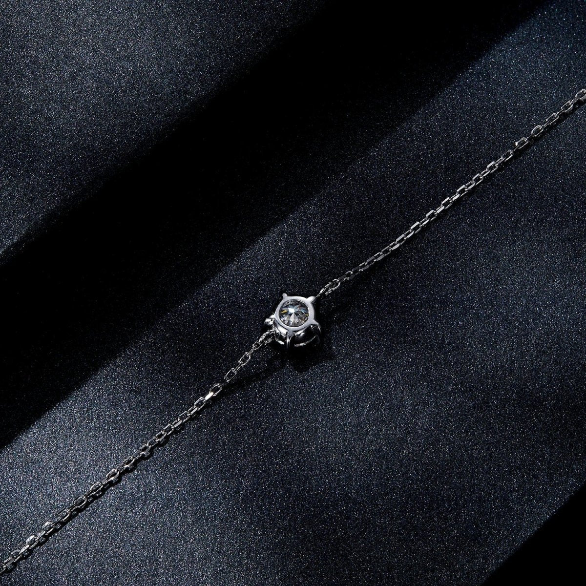 Liora Atelier Pangama Solitaire Sterling Silver Moissanite Bracelet