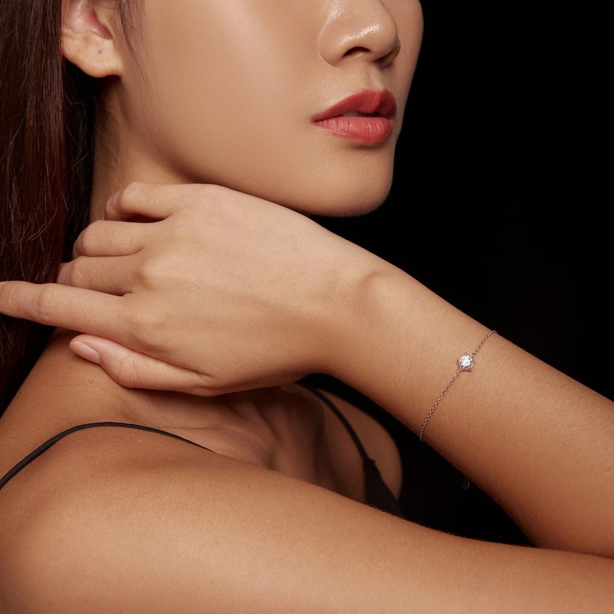 Liora Atelier Pangama Solitaire Sterling Silver Moissanite Bracelet