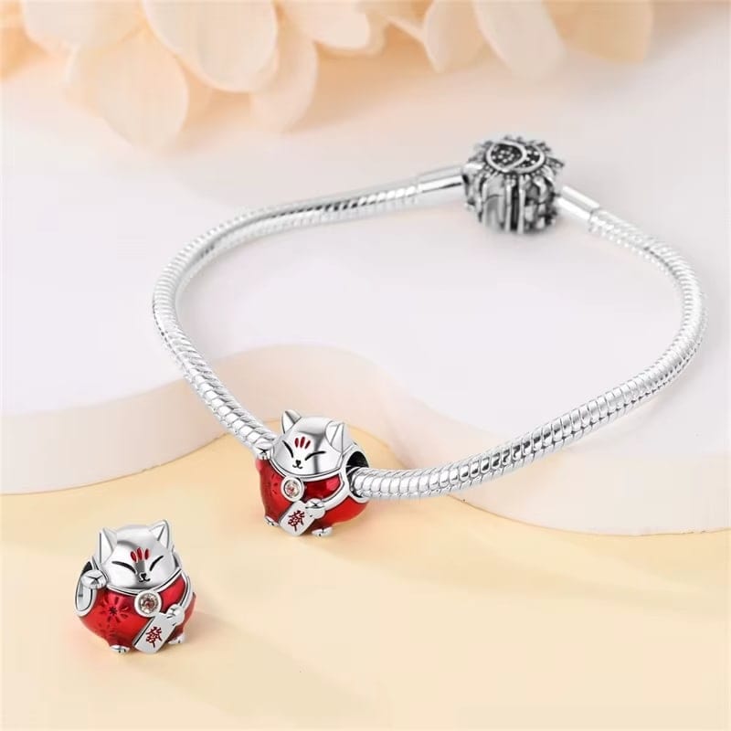 Liora Atelier Red Maneki Neko Charm