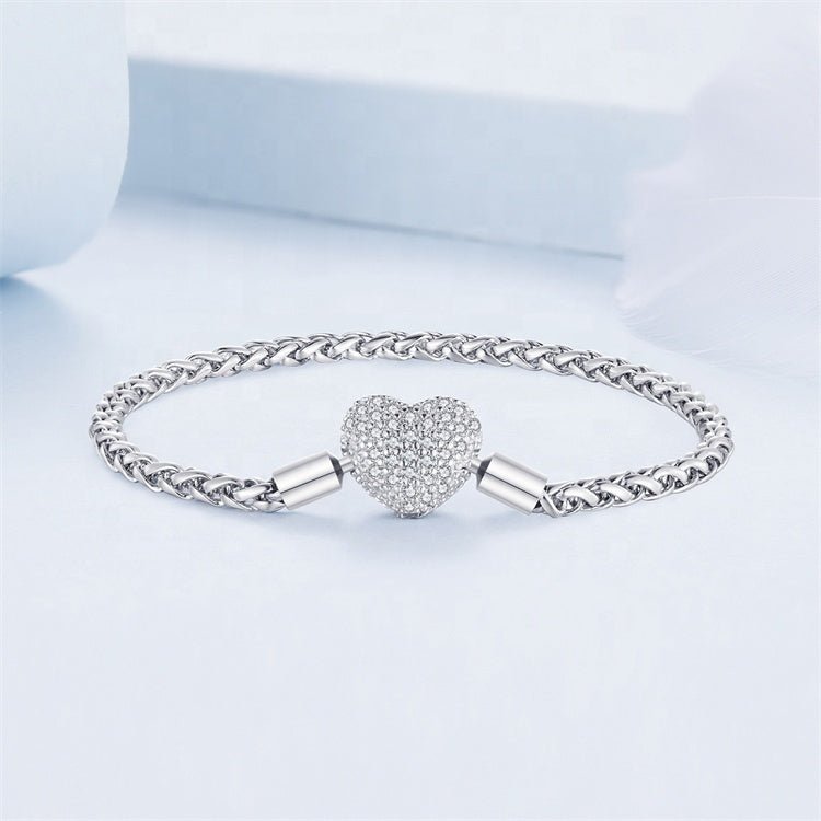 Liora Atelier Sparkling Heart Pavé Chain Bracelet