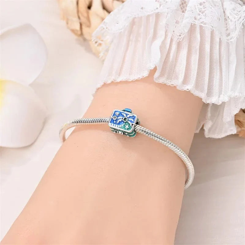 Liora Atelier Suitcase Beach Charm